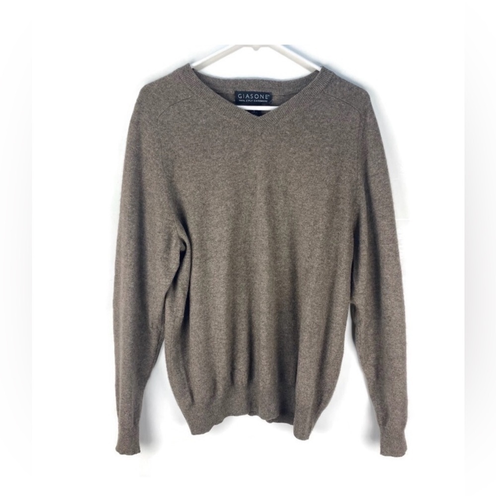 Large men’s or oversized large women’s Giasone cashmere sweater